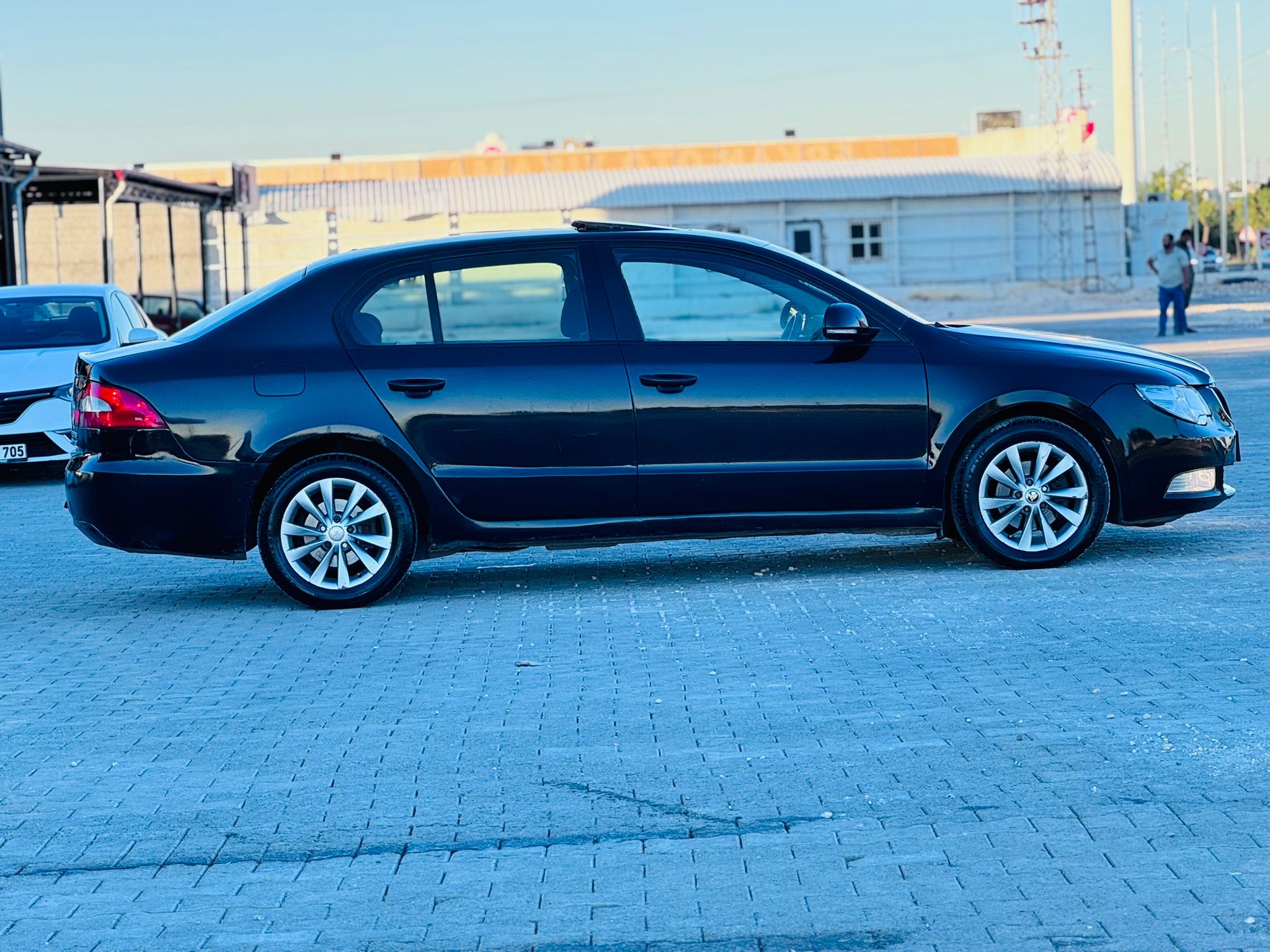 Akpirinç Group Emlak Auto